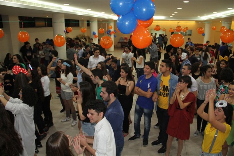 Notre Dame Des Anges Party